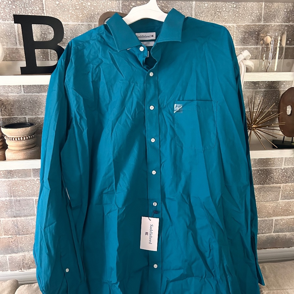 Saddlebred Men’s Button Up. New with tags.